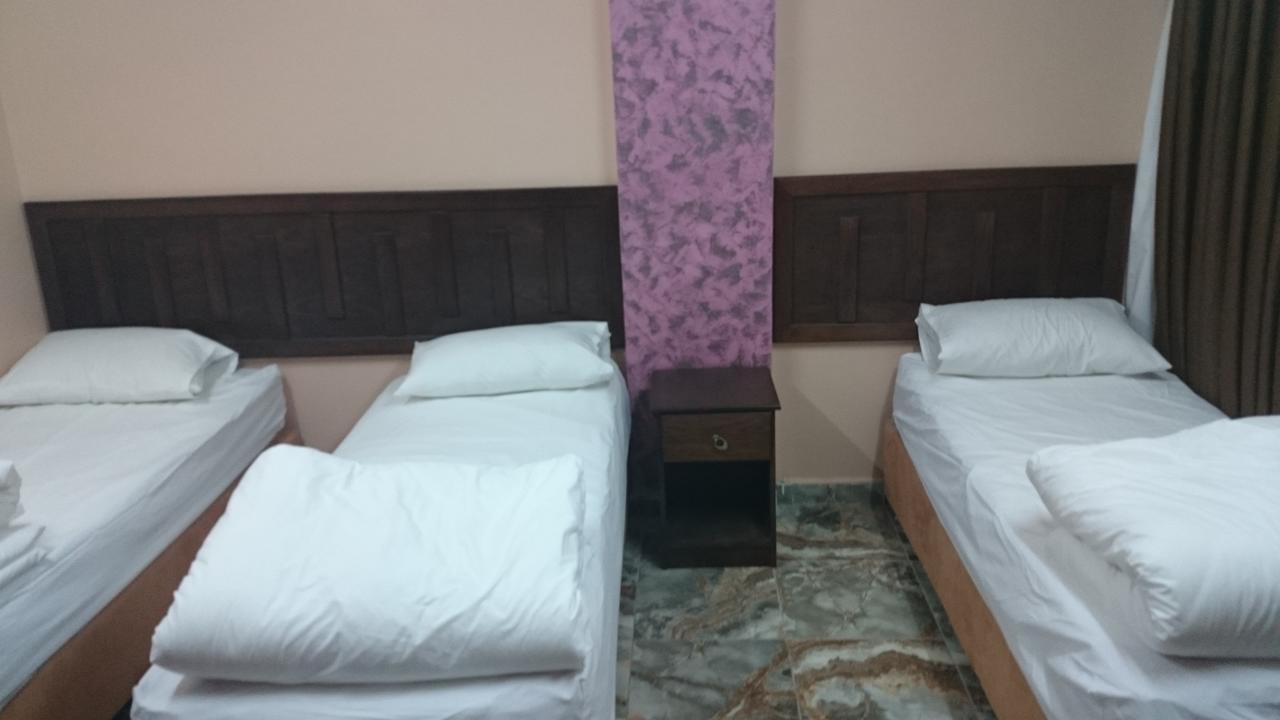 Sea Beach Hotel Aqaba Exterior photo